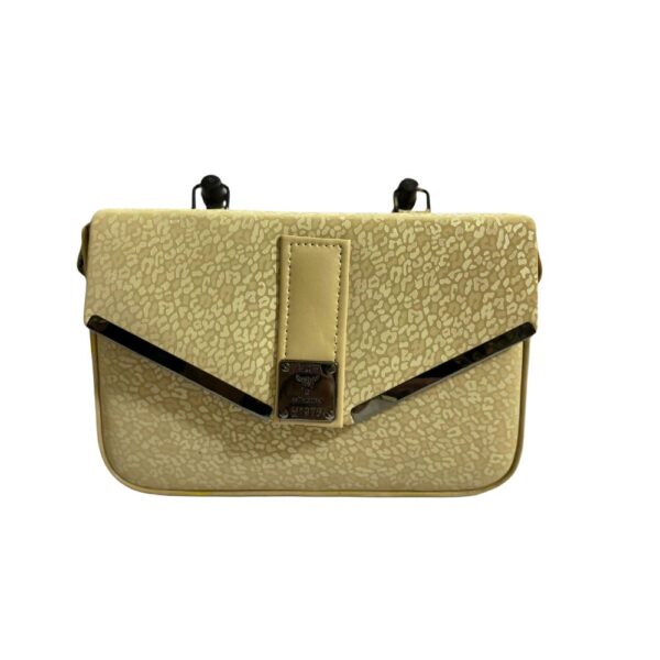 Elegant & Durable Shoulder Bag with Metal Handle – Perfect for Everyday Use